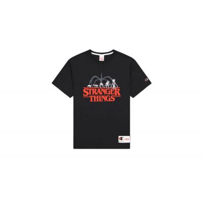 Champion x Stranger Things Men´s T-Shirt - Must - Kapuutsiga harajuku